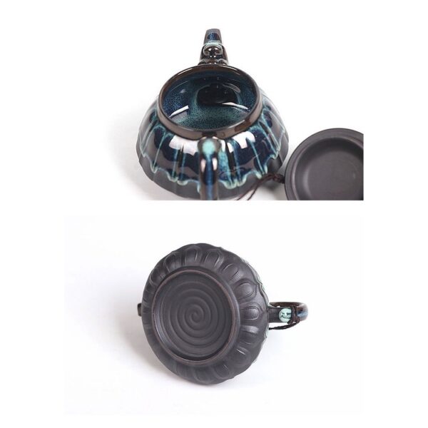 Ấm sứ men