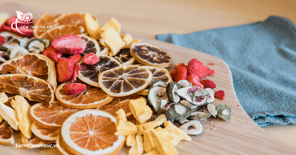 Cách pha trà dưỡng nhan detox tại nhà