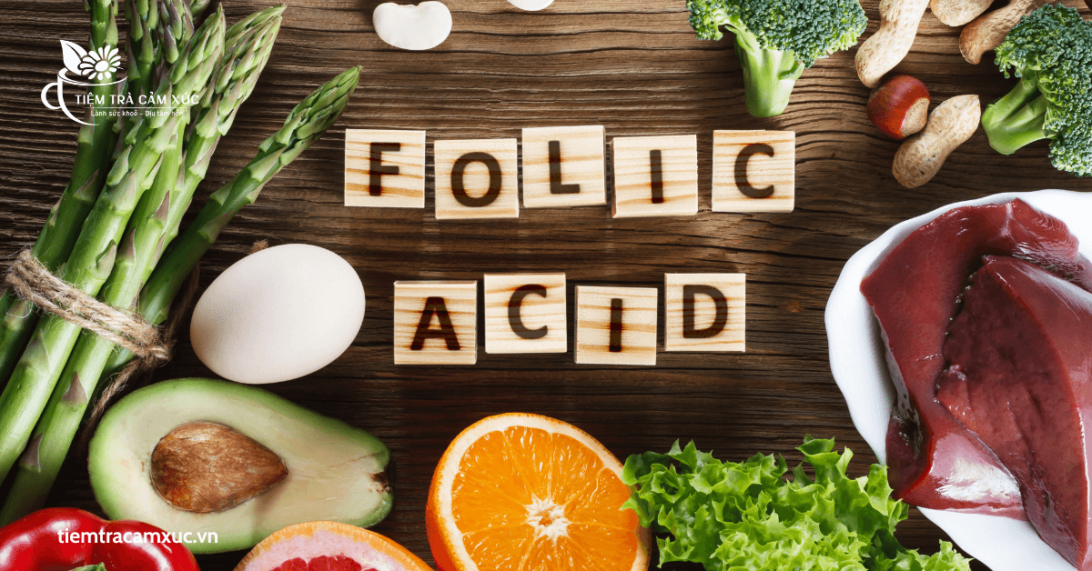 Cản trở hấp thu sắt và axit folic