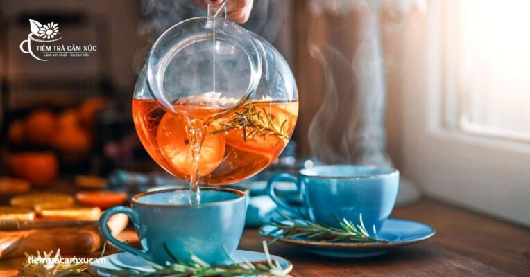 Có nên uống trà mỗi ngày không