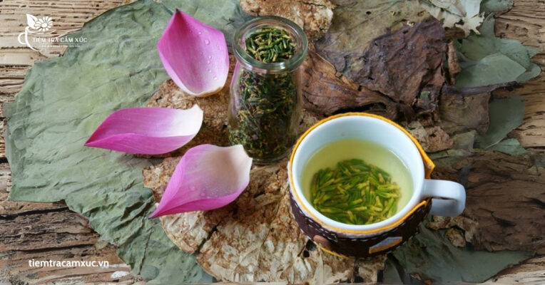 Công dụng của trà dưỡng tâm tâm sen