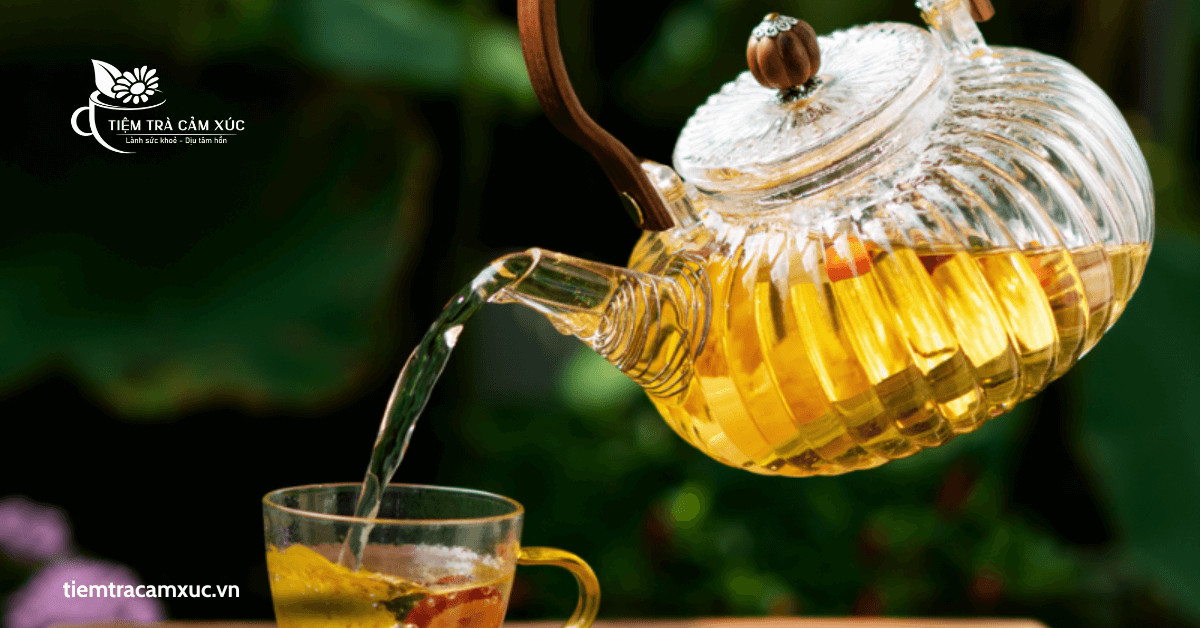 Lưu ý khi sử dụng trà Đông Trùng Hạ Thảo