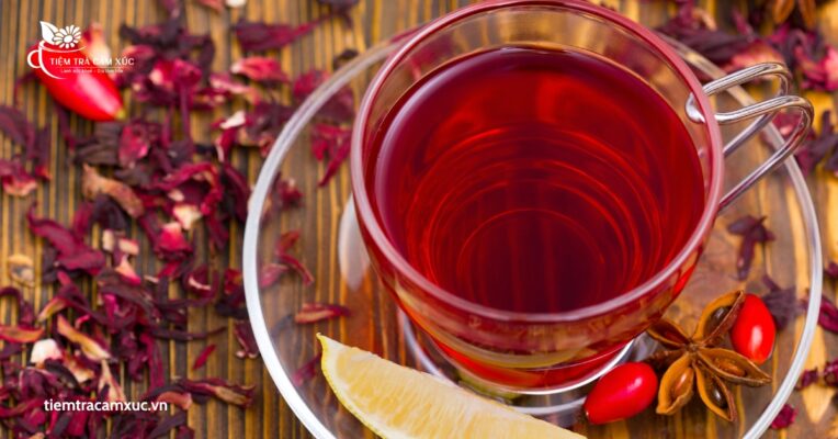 Ai nên và không nên uống trà atiso